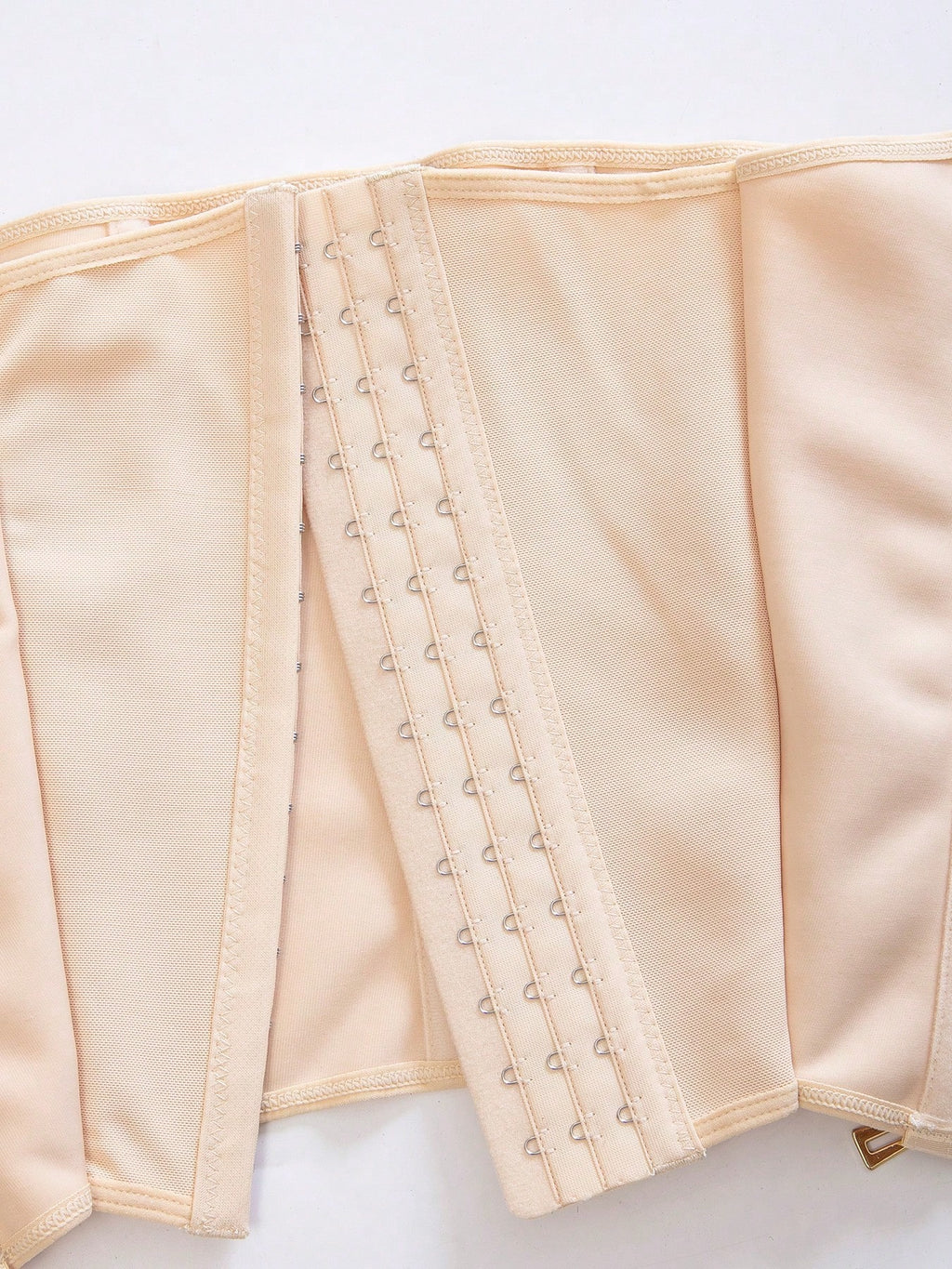 Sculpting Zipper Waist Cincher | High-Compression Body Shaper