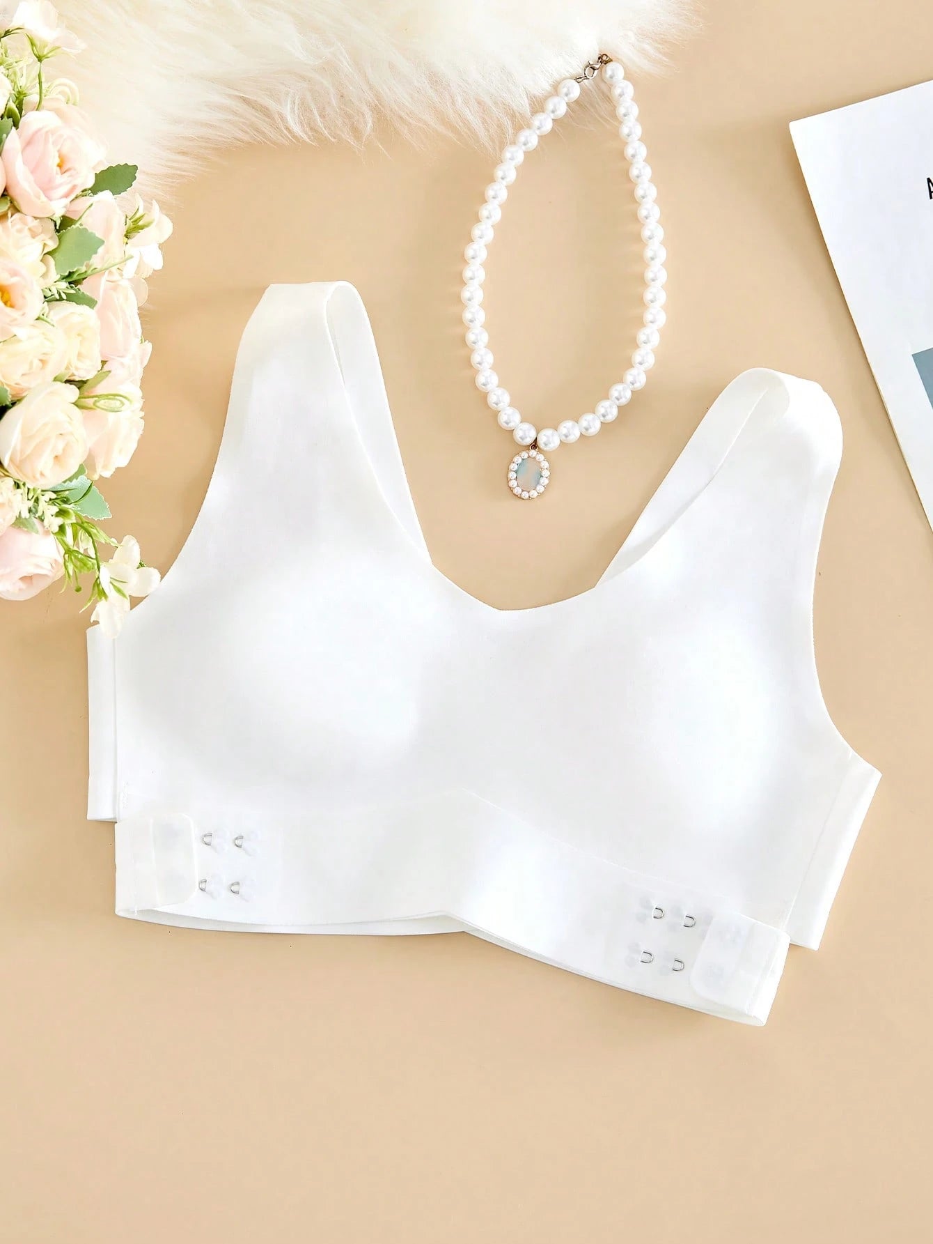 Women’s Seamless Bandeau Bra | Crisscross Back | Front Closure | Breathable Comfort | No Padding Sports Bralette