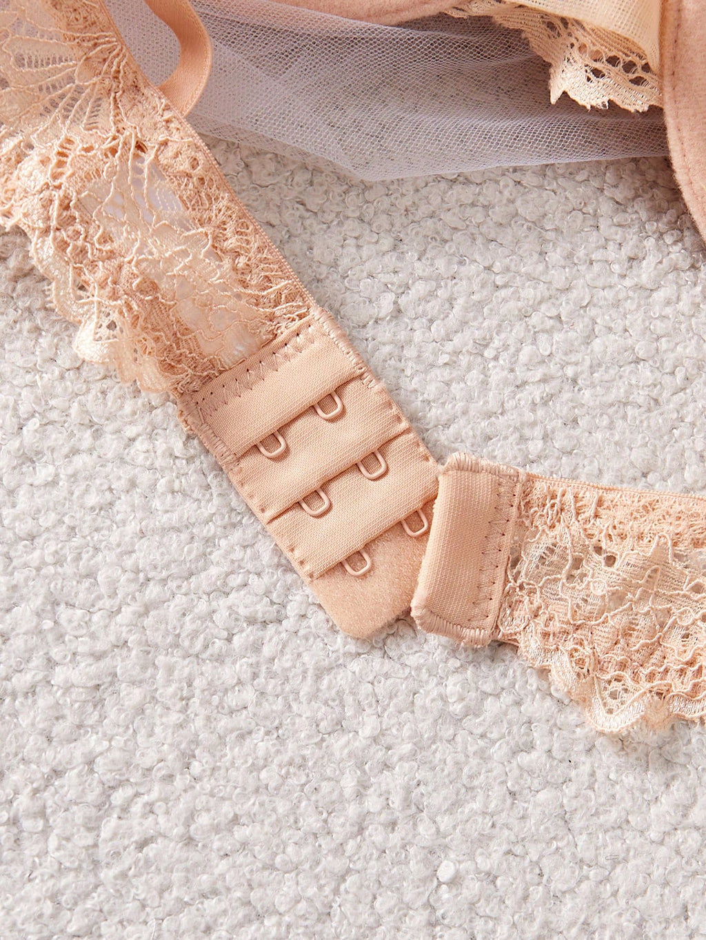 Women’s Lace Padded Push-Up Underwire Bra | Lift & Support Lingerie
