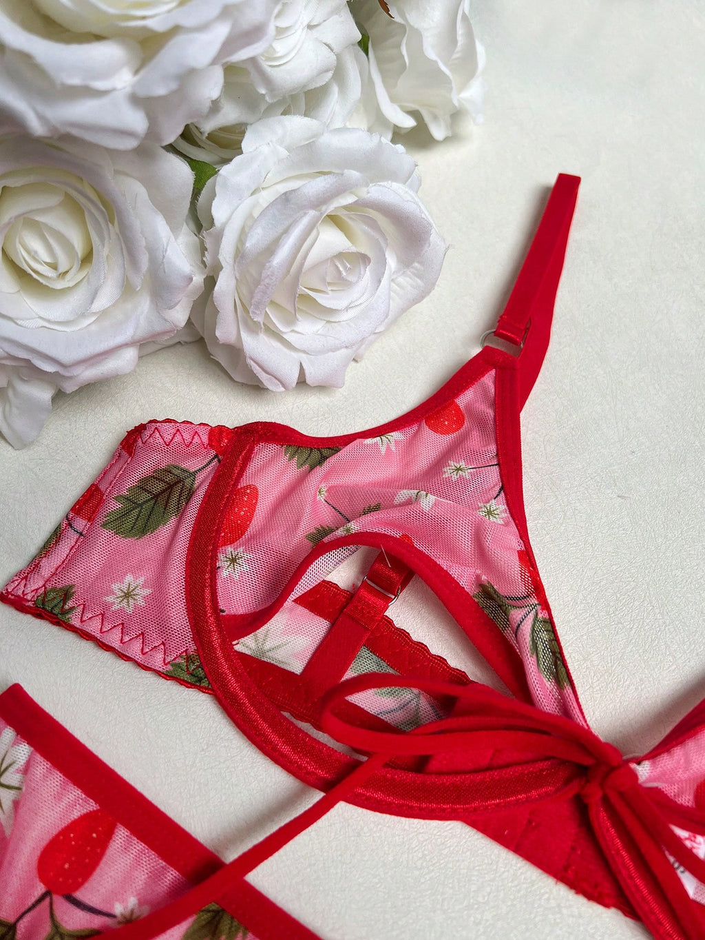 Women’s Floral Lace Lingerie Set, 4 Piece Underwire Bra, Thong & Stockings