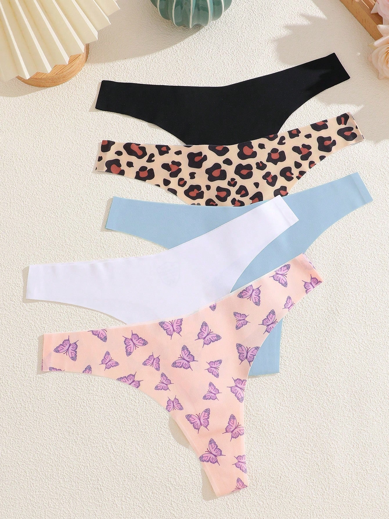 5-Pack Women’s Seamless Thong Panties – Low Rise, Soft & Comfortable