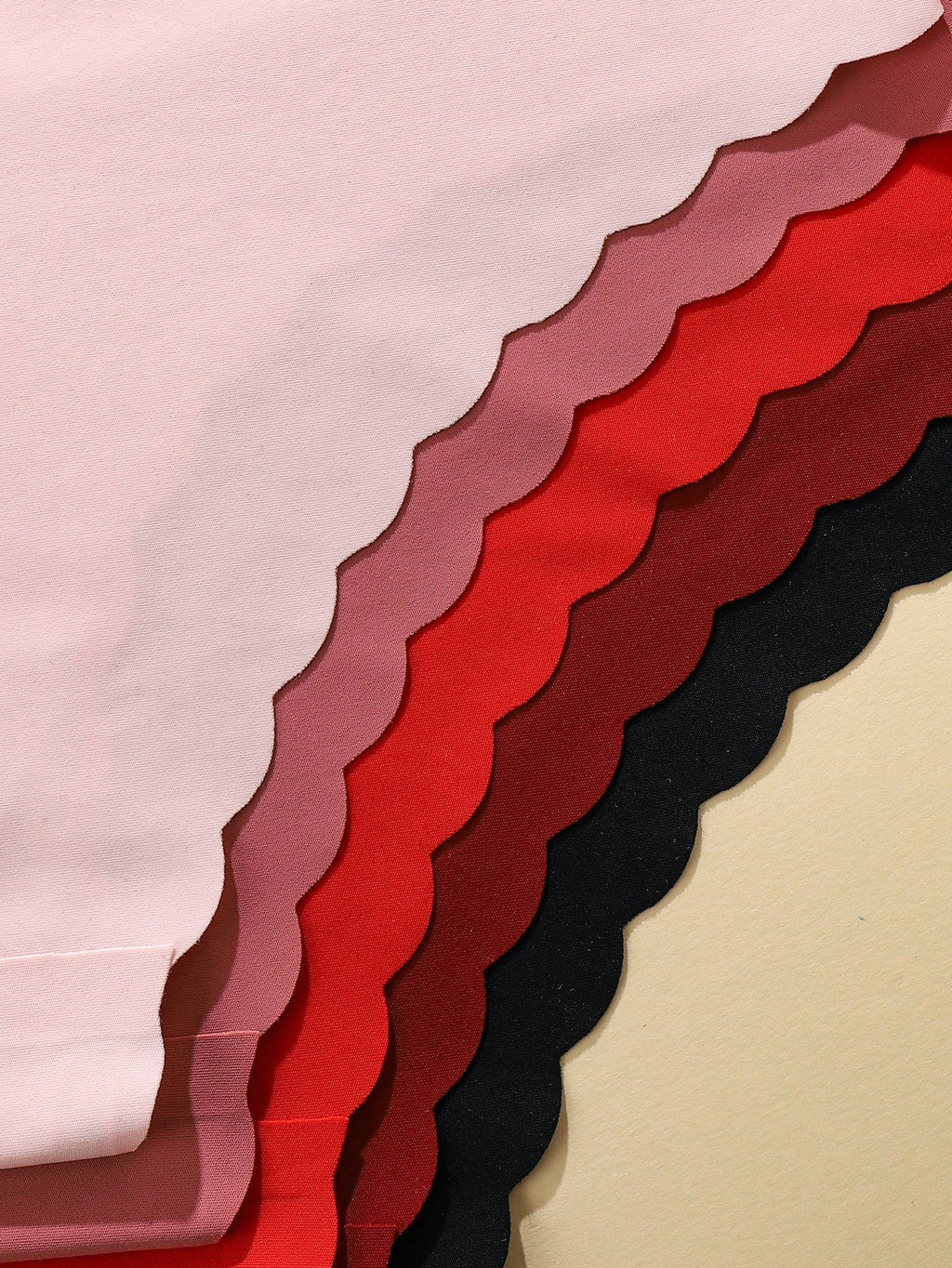 5-Pack Seamless Panties | Wavy Hem Soft Stretch Comfort | Red & Black Everyday Underwear