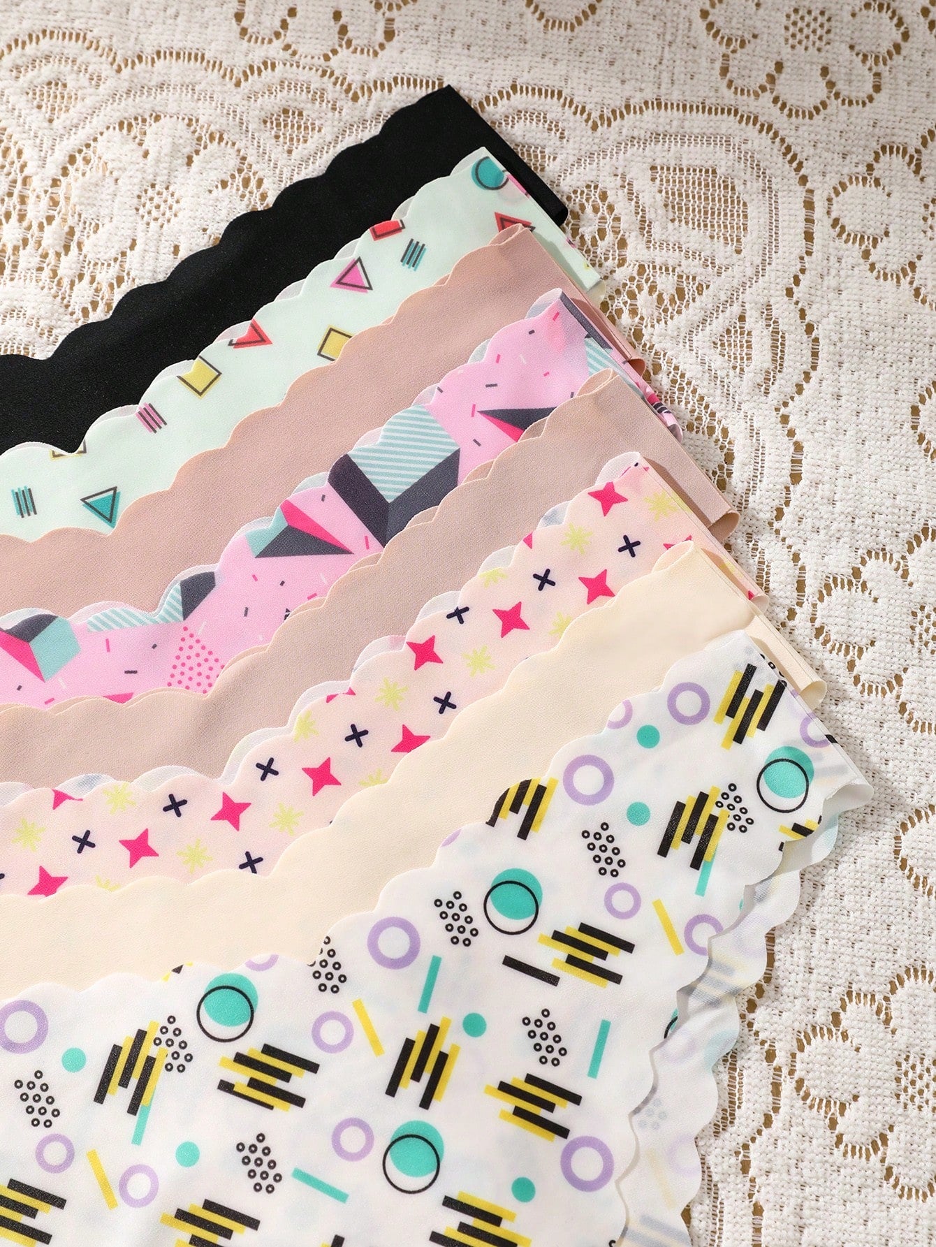 8-Pack Seamless Triangle Panties | Wavy Trim Leopard & Solid Colors | Soft Comfortable Everyday Underwear