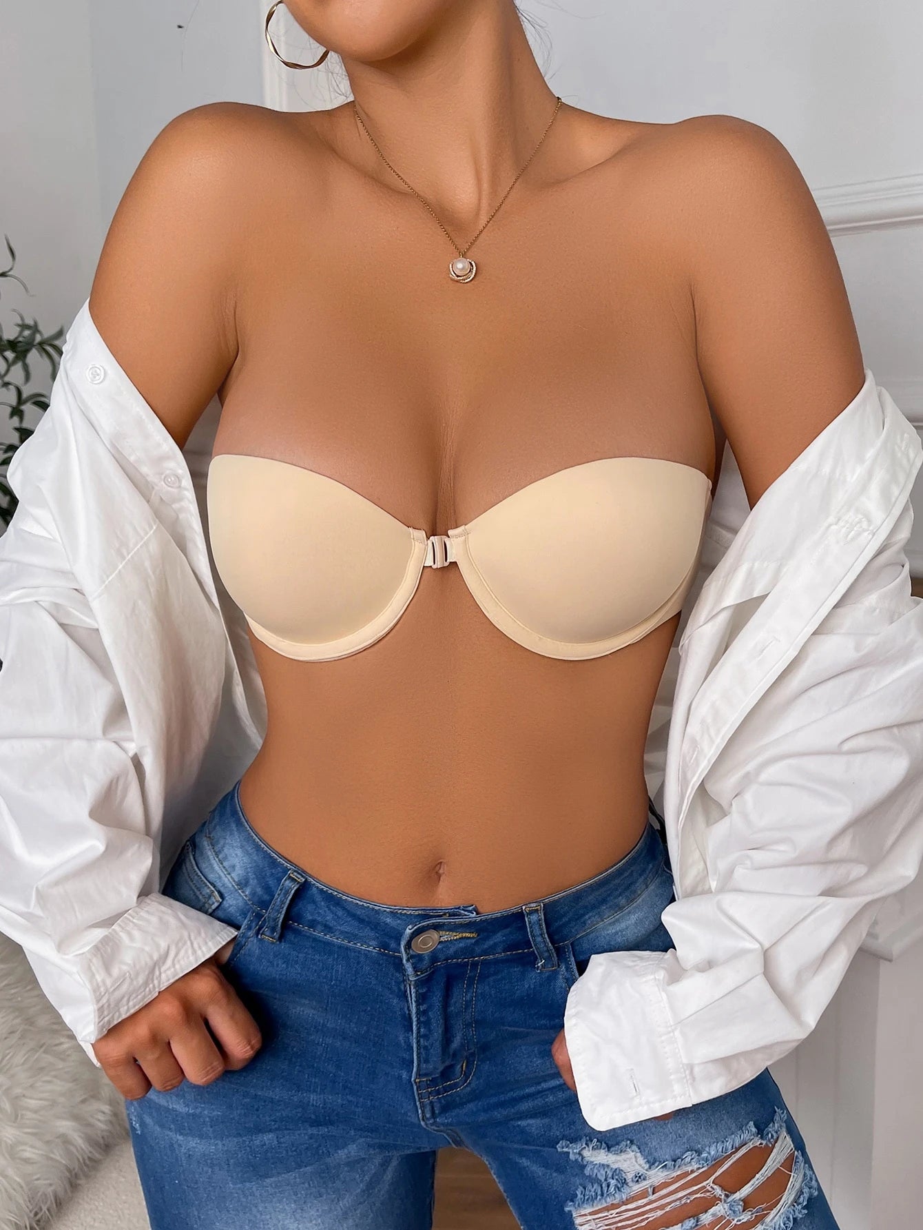 Women’s Beige Seamless Strapless Backless Bra – Padded Push-Up Bralette | Casual Everyday Comfort