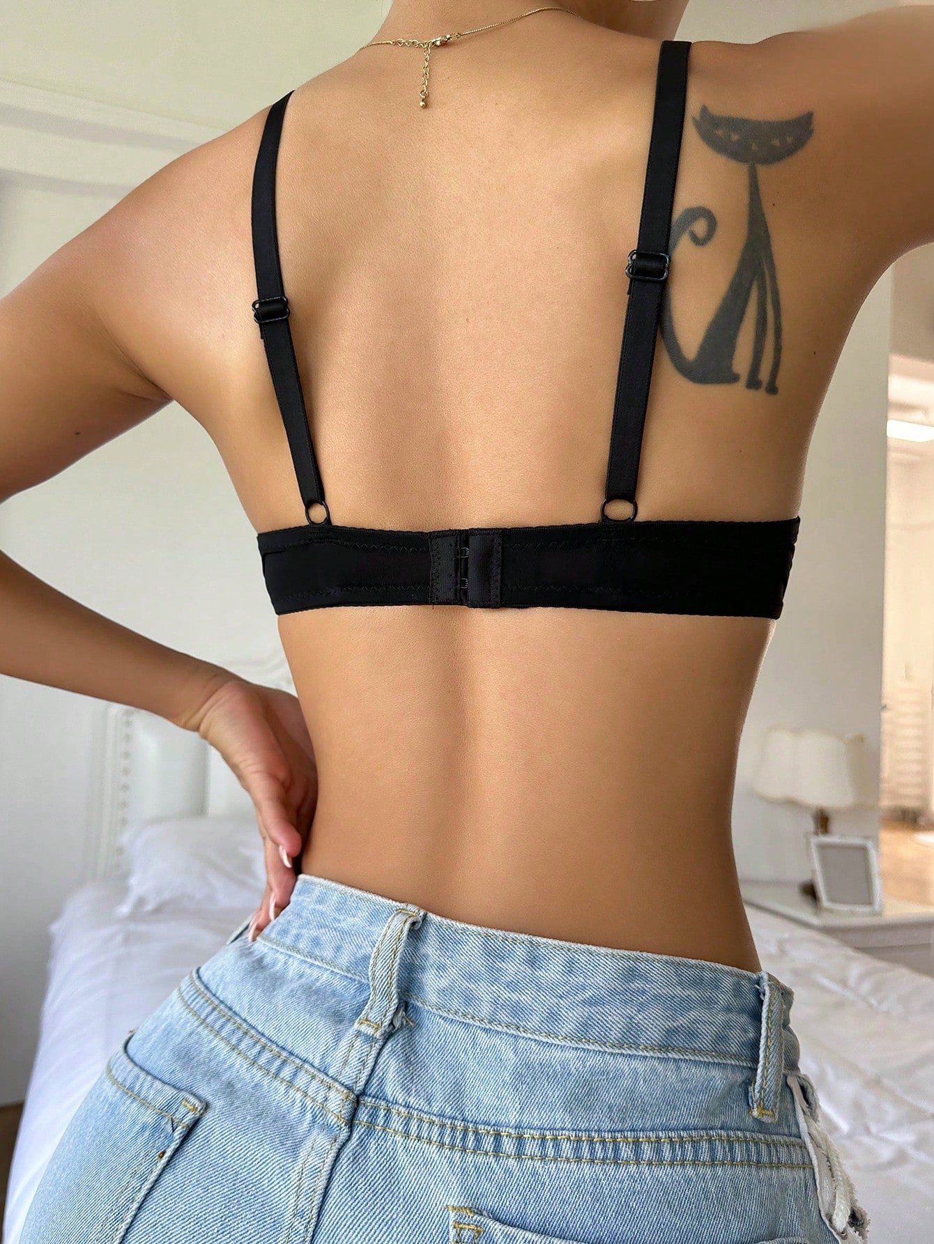 Underwire Bra with Adjustable Straps | Solid Color Support Fit | Comfortable Everyday Wear