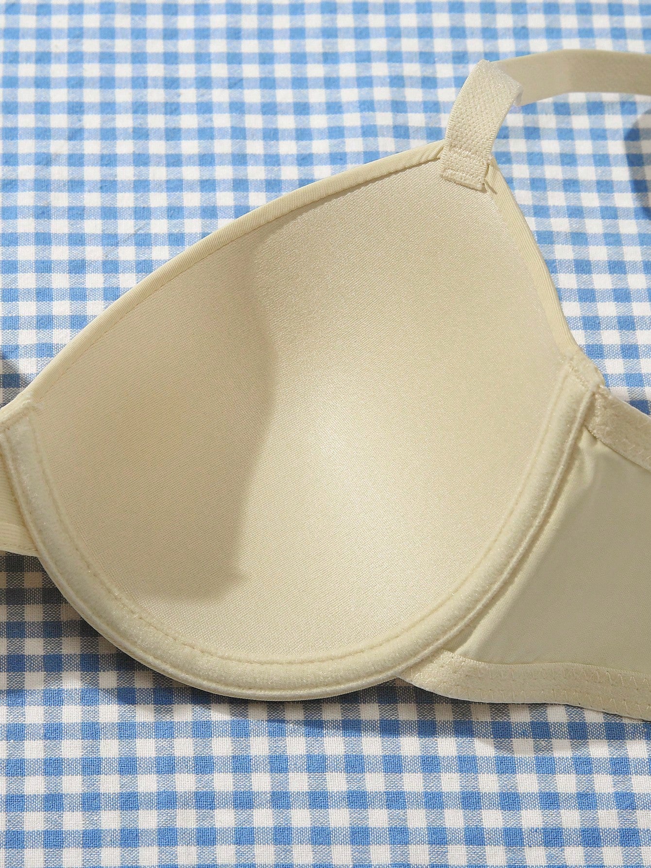 Underwire Bra with Adjustable Straps | Solid Color Support Fit | Comfortable Everyday Wear