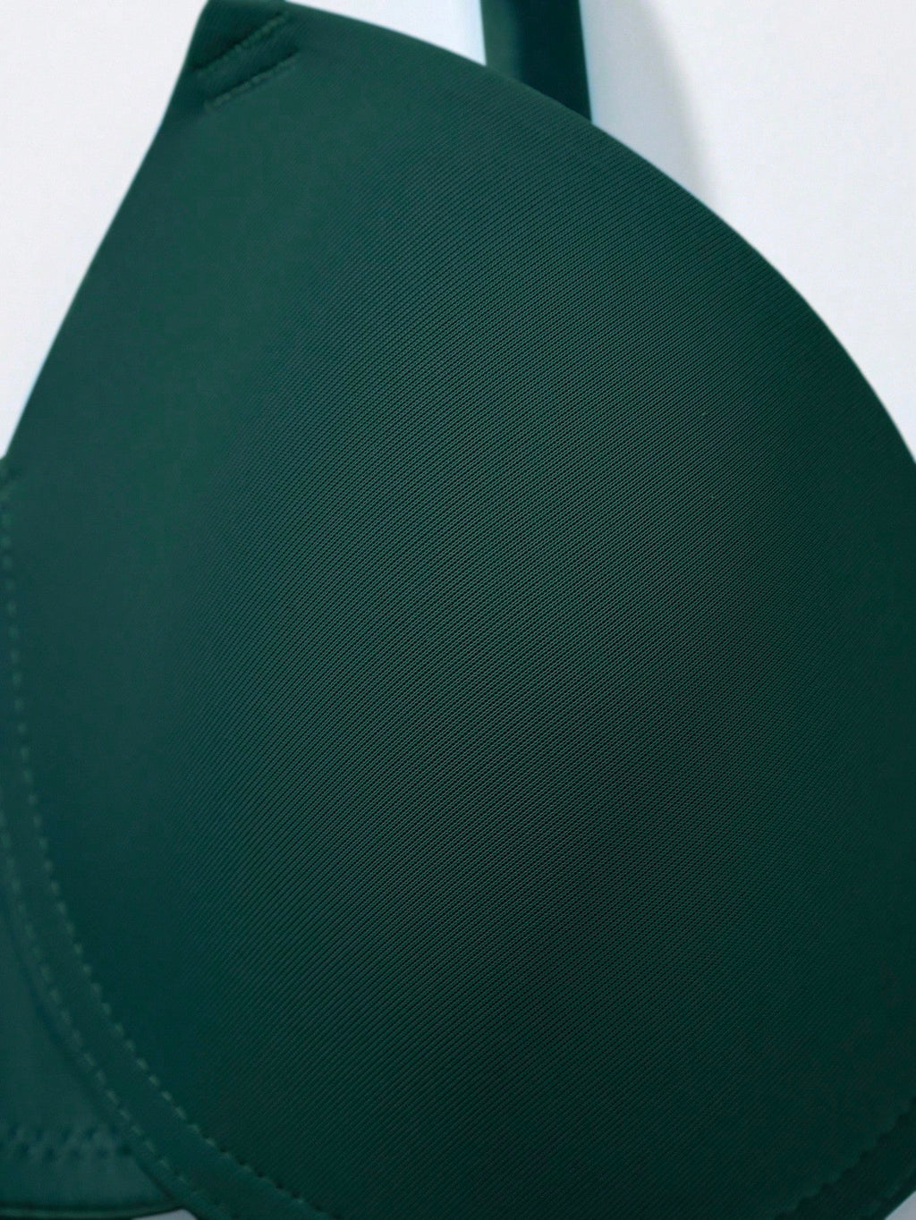 Underwire Bra with Adjustable Straps | Solid Color Support Fit | Comfortable Everyday Wear