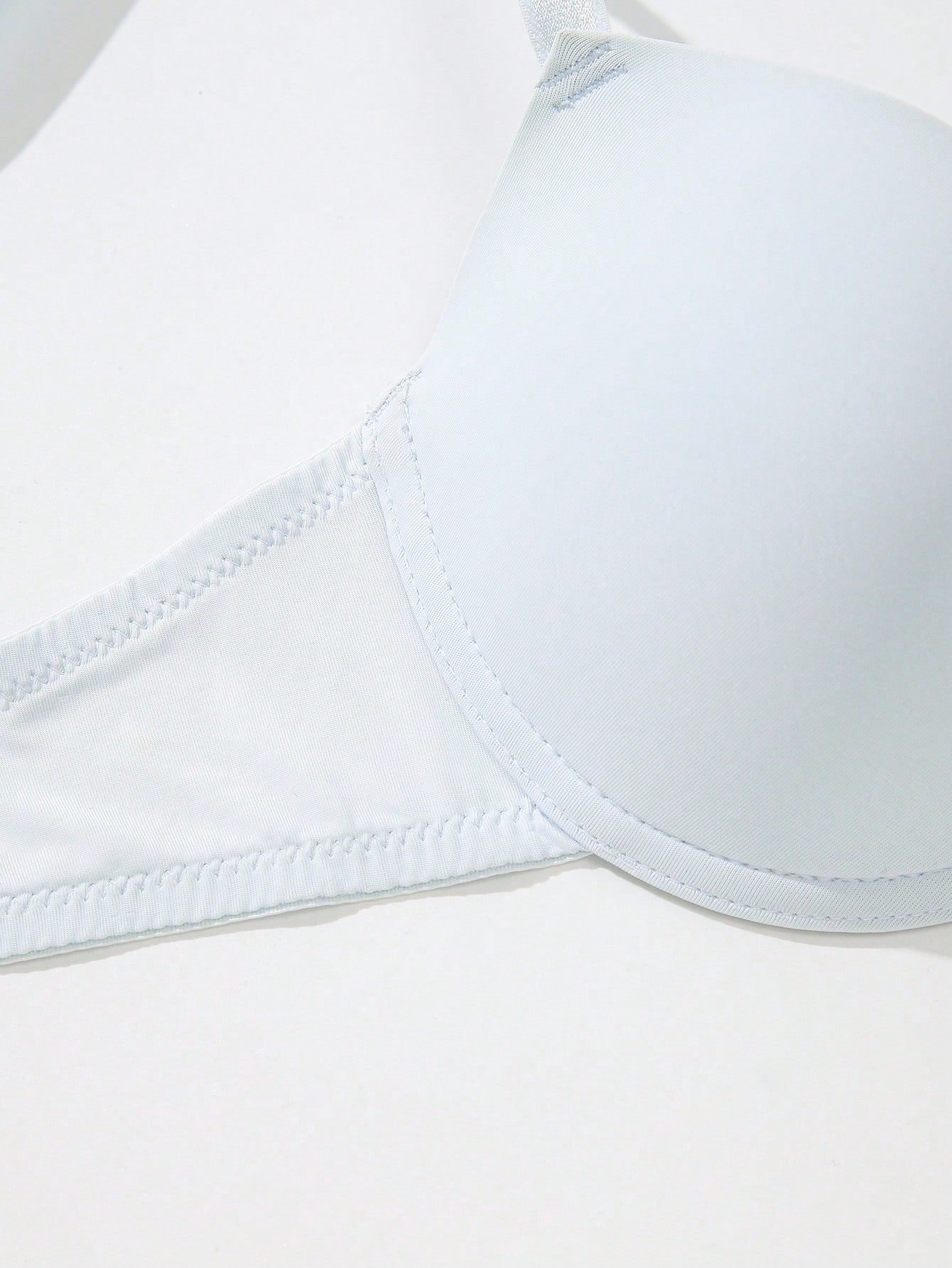 Underwire Bra with Adjustable Straps | Solid Color Support Fit | Comfortable Everyday Wear