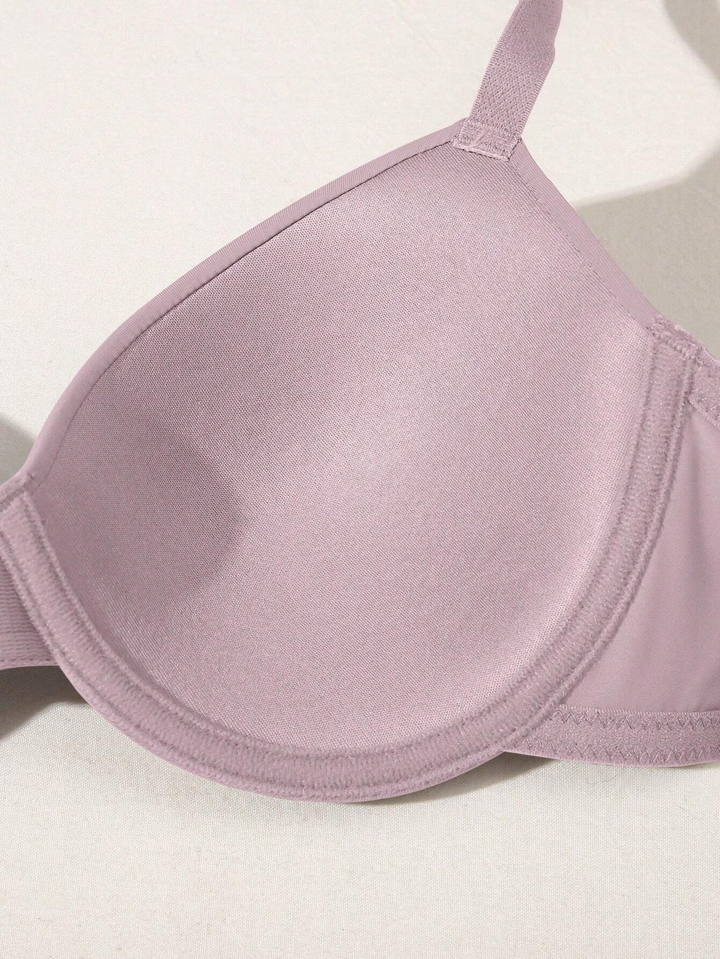 Underwire Bra with Adjustable Straps | Solid Color Support Fit | Comfortable Everyday Wear