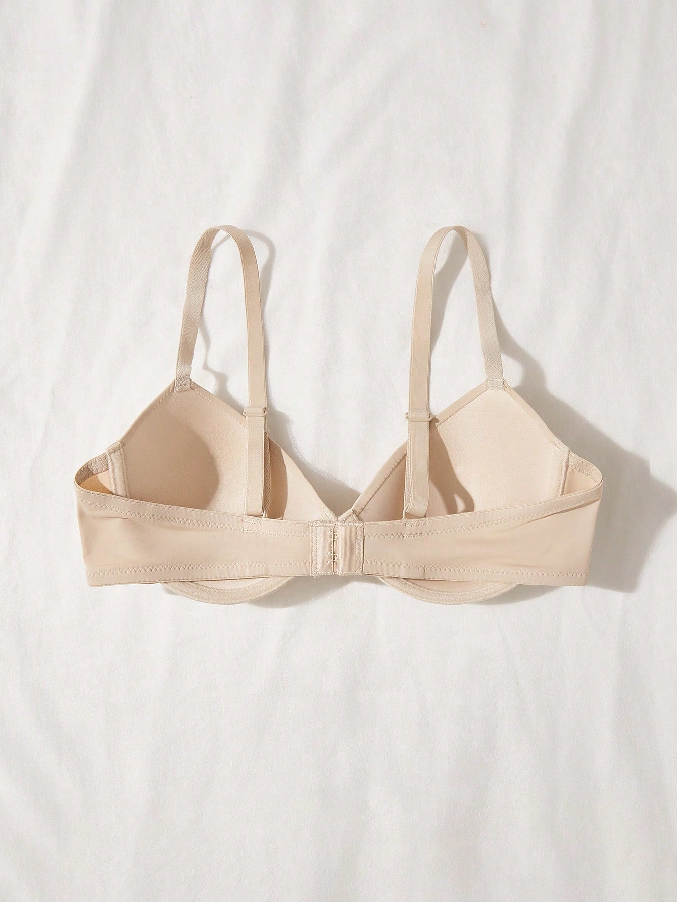 Underwire Bra with Adjustable Straps | Solid Color Support Fit | Comfortable Everyday Wear