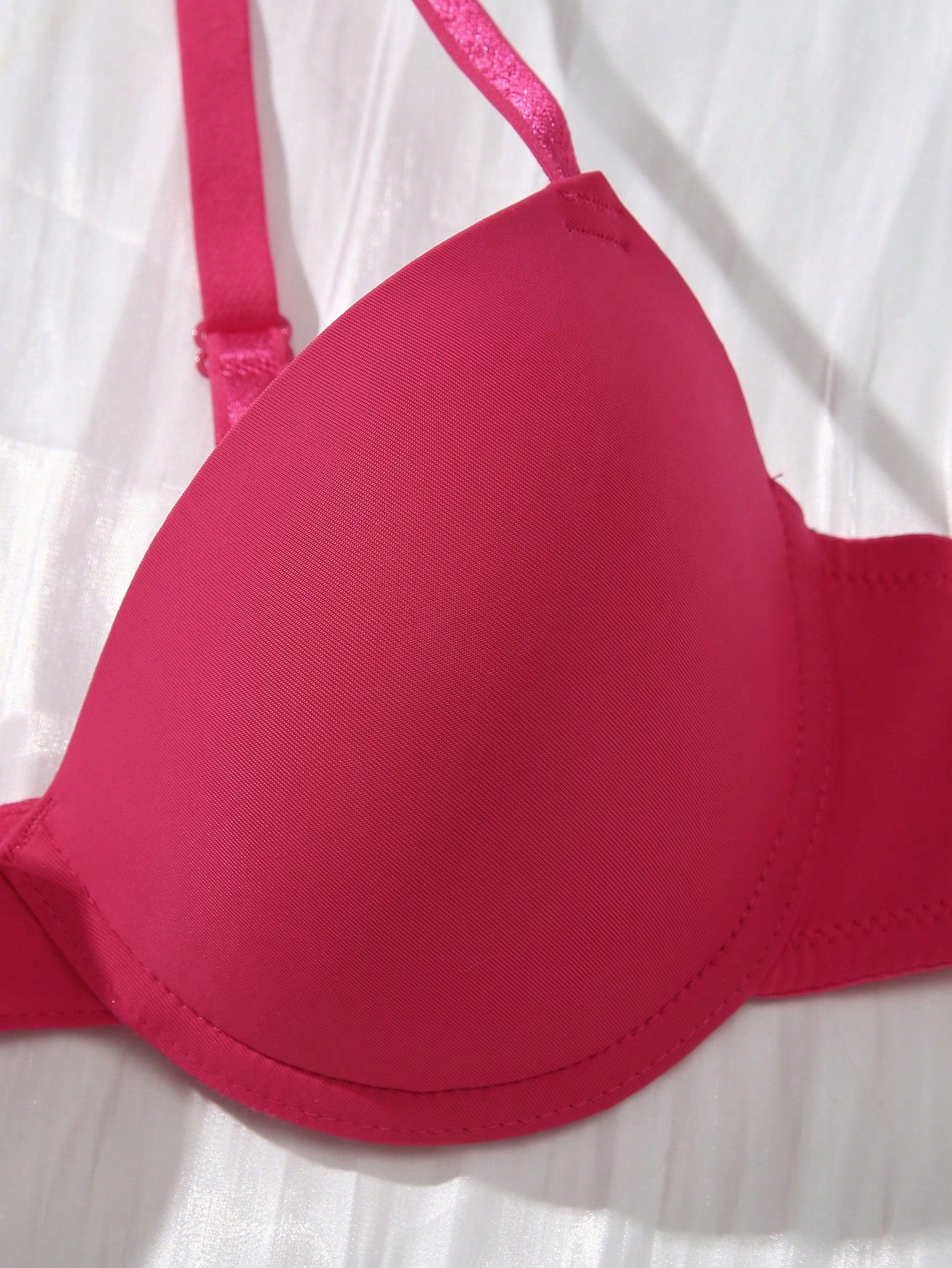 Underwire Bra with Adjustable Straps | Solid Color Support Fit | Comfortable Everyday Wear