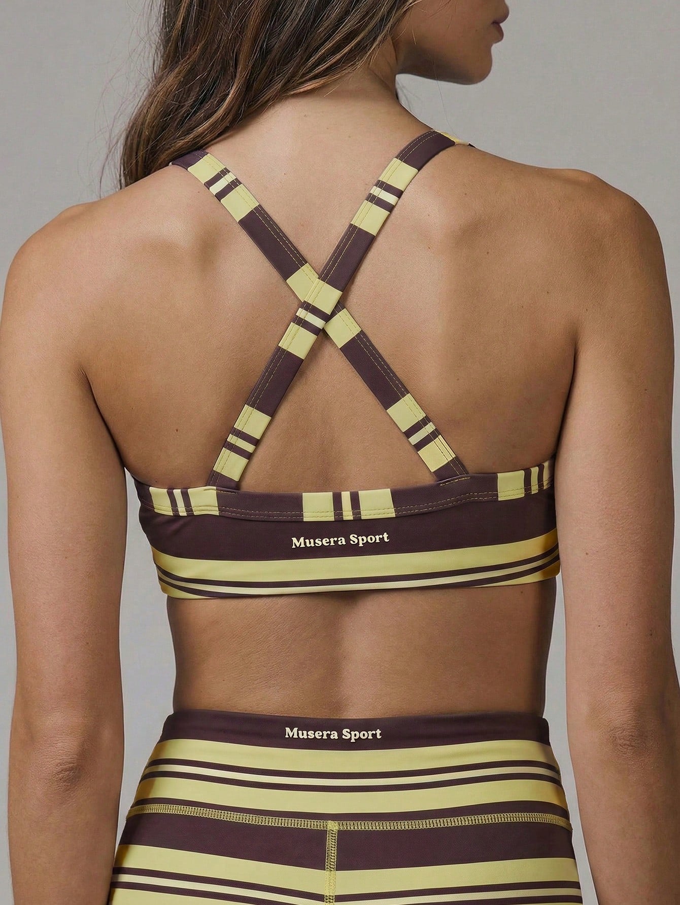 Strappy Cross-Back Sports Bra | Scoop Neck Plunge Activewear Gym Workout Bra Top