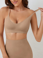 Seamless Push-Up Backless Bralette | Minimalist Crop Bra | Comfortable Everyday Wear