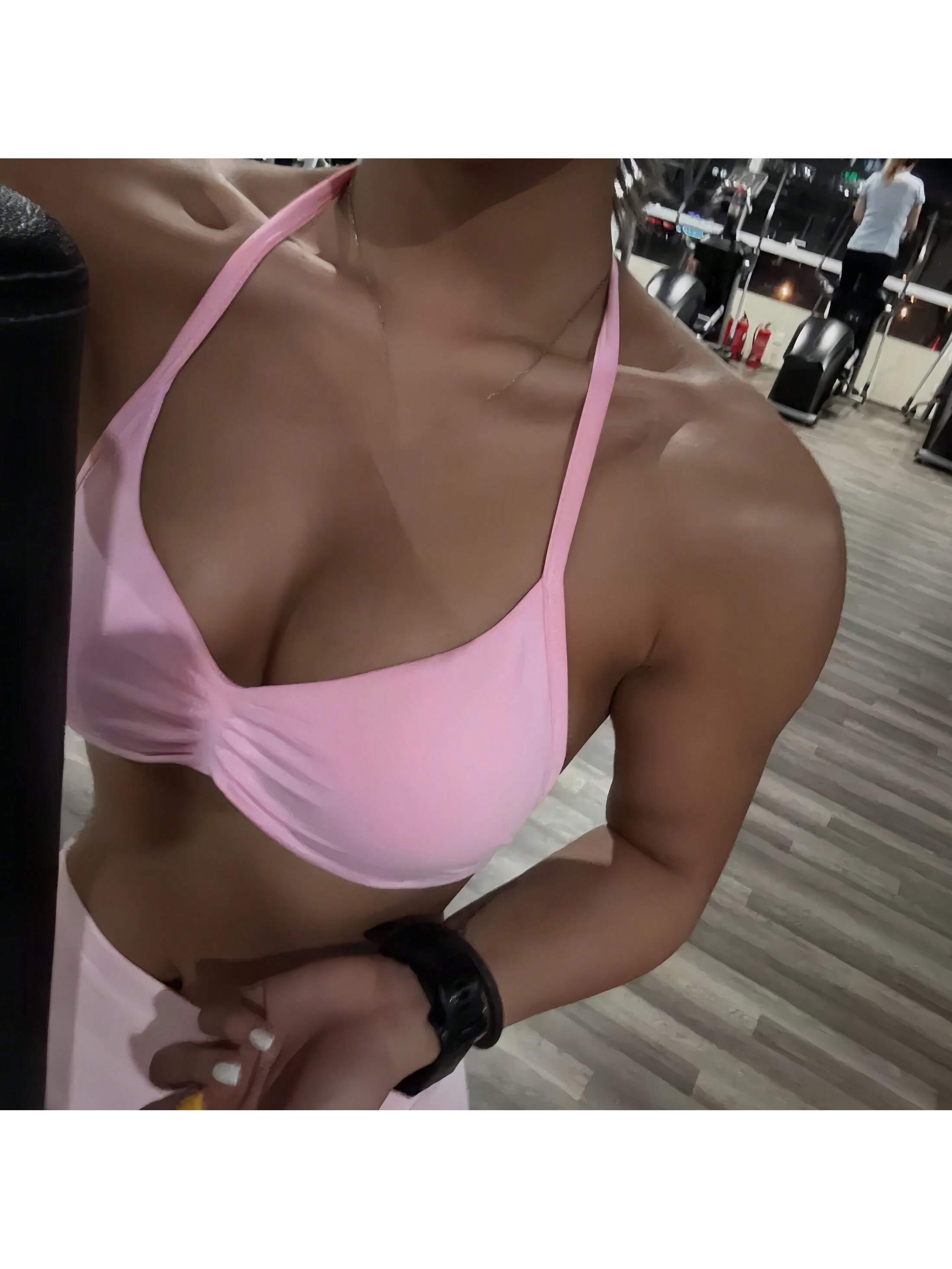 Backless Spaghetti Strap Sports Bra | Seamless Cropped Yoga Workout Camisole Top with Light Support