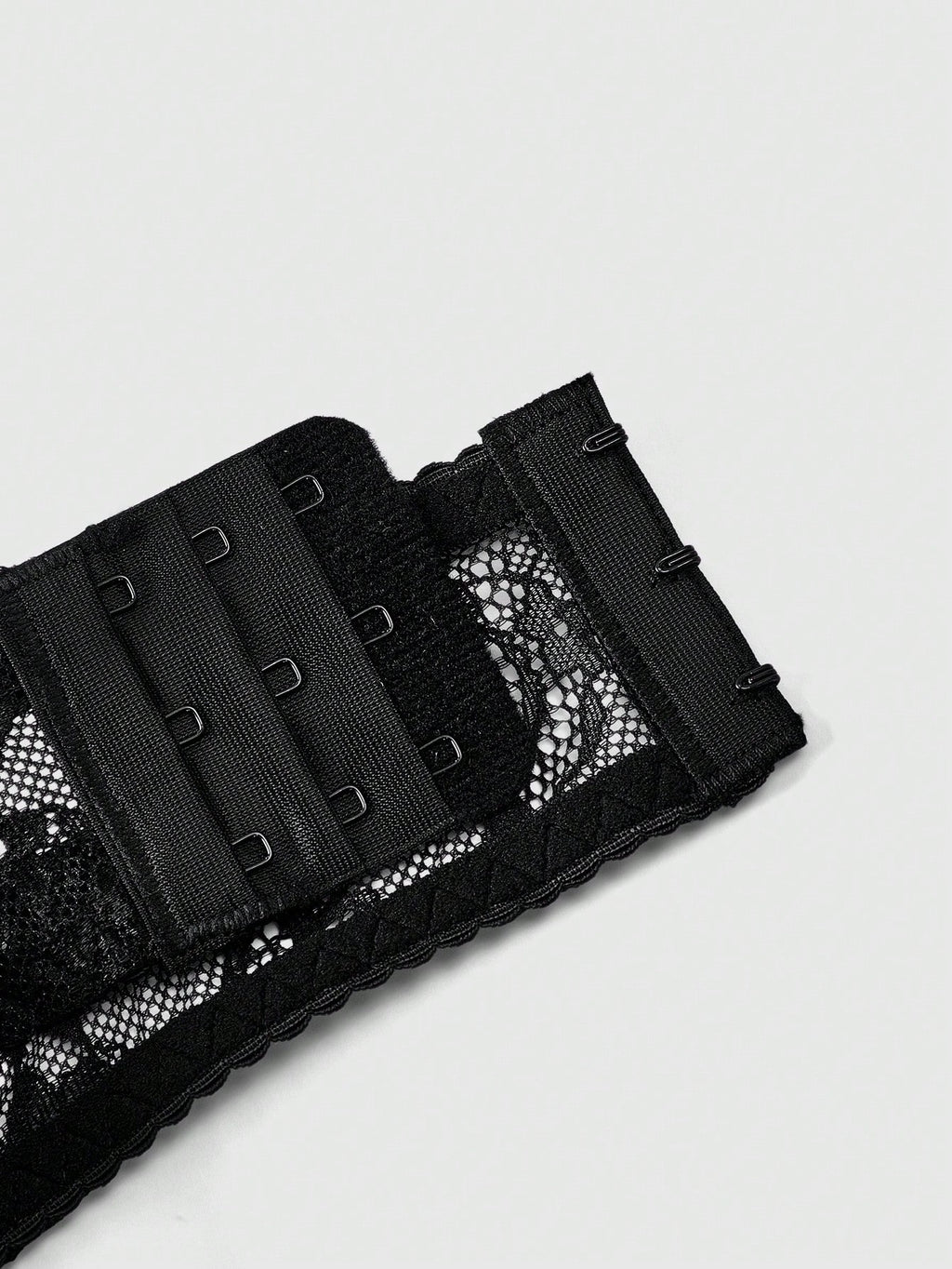Plus Size Gothic Floral Lace Bralette | Wireless Sexy Lingerie Bra Top for Women