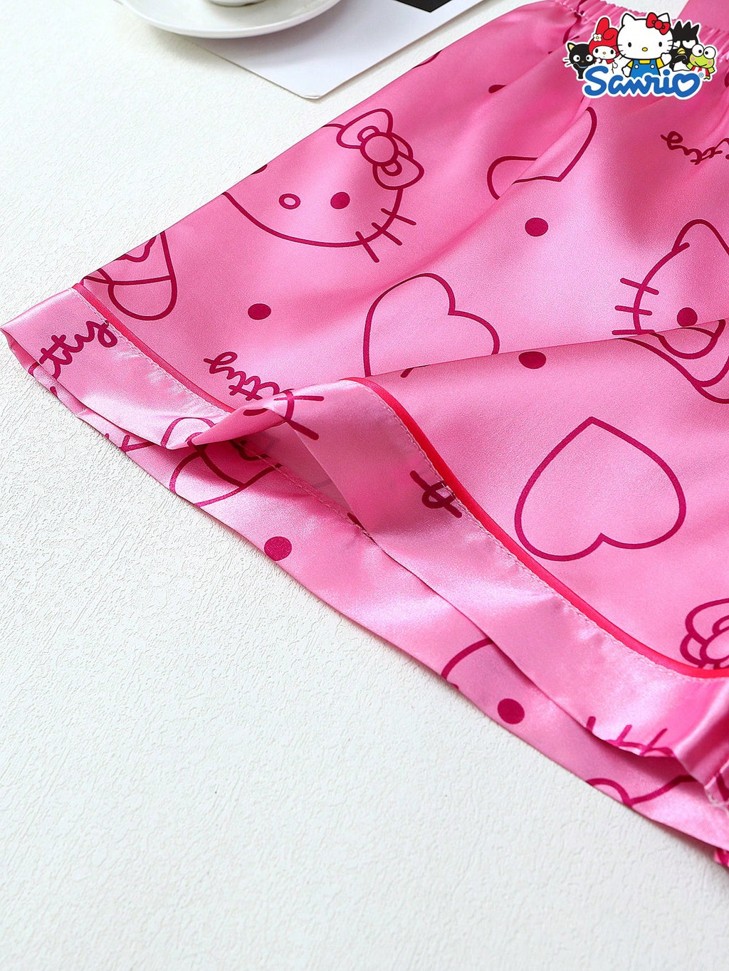 Sweet Kitty Satin Pajama Set – 2-Piece Lapel Button-Up & Bow Detail Shorts