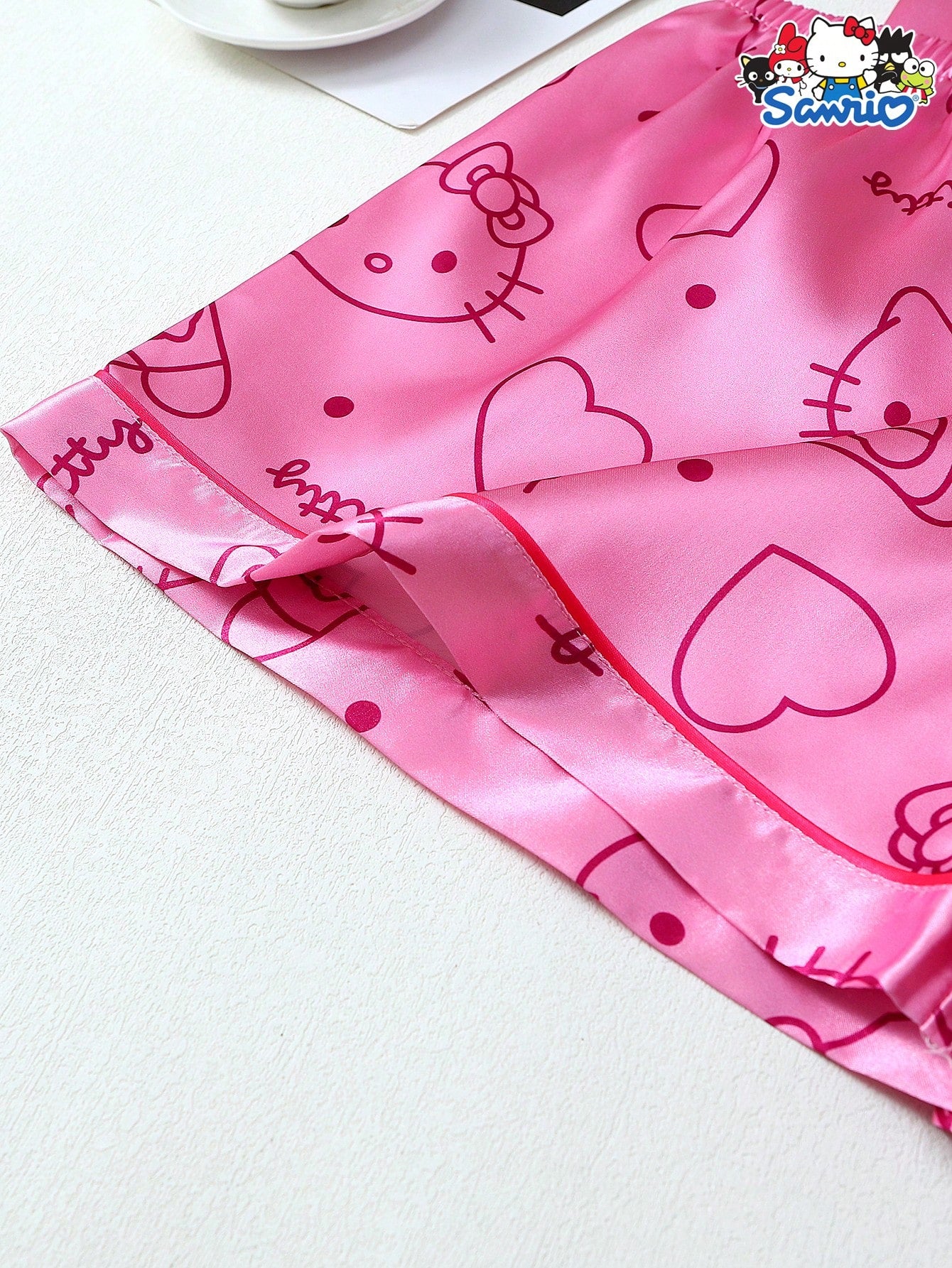 Sweet Kitty Satin Pajama Set – 2-Piece Lapel Button-Up & Bow Detail Shorts
