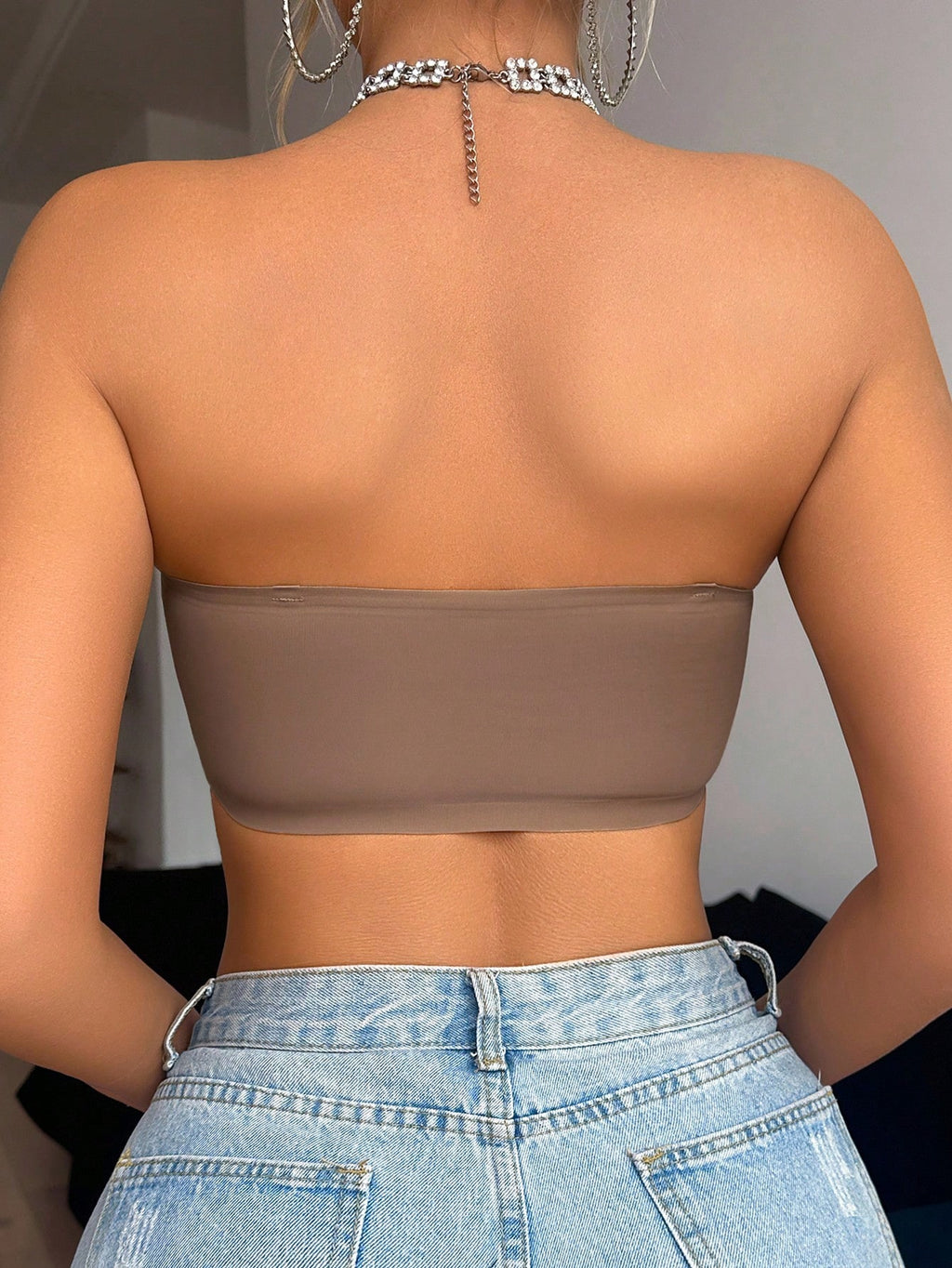 Strapless One-Shoulder Lingerie Bra | Front Closure Lift Support | Elegant Statement Fit