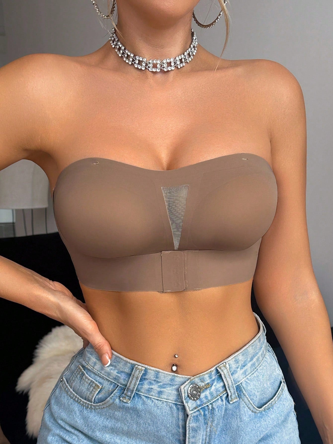 Strapless One-Shoulder Lingerie Bra | Front Closure Lift Support | Elegant Statement Fit