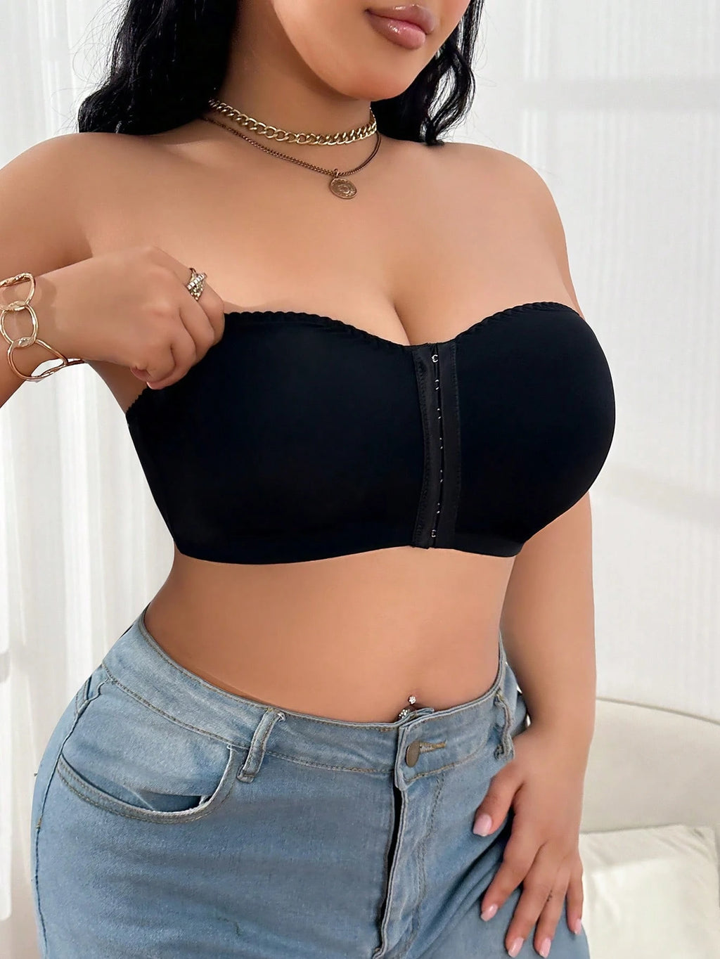 Plus Size Front Closure Bra | Comfortable Wireless Support | Minimalist Summer Everyday Bra