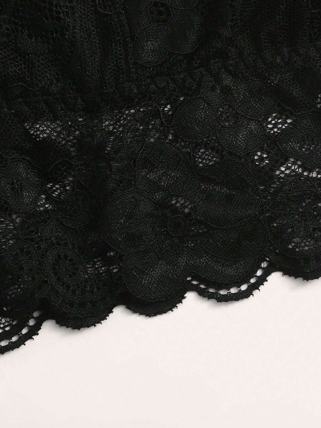 French Lace Scallop Bralette | Wide Strap Wireless Comfort Bra  |  Soft Medium Stretch | Elegant Romantic Lingerie