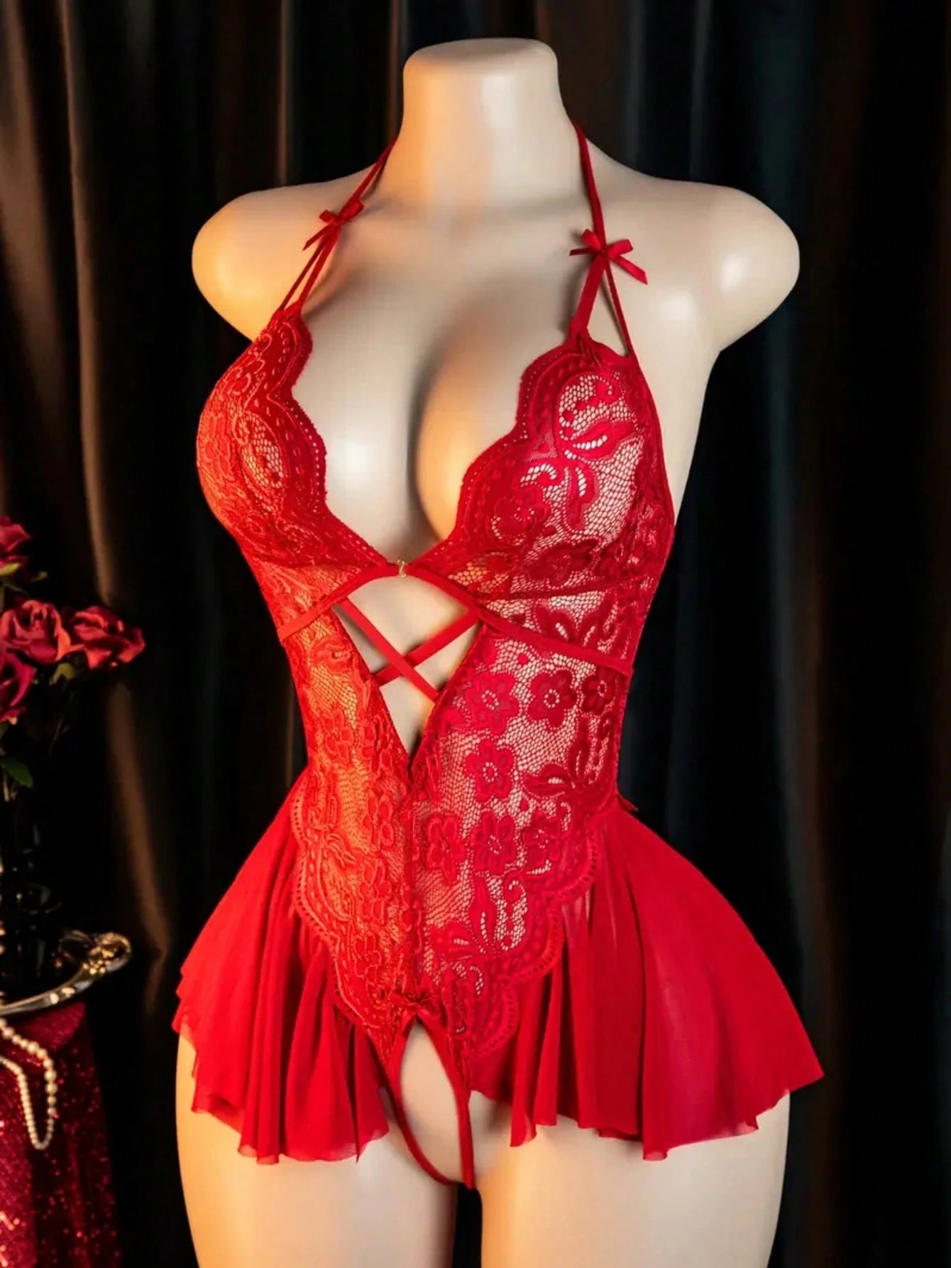 Elegant Lace Bodysuit for Women with Modern Open Detail