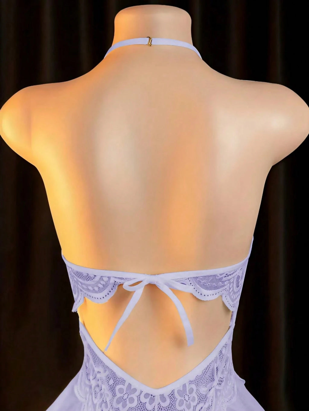 Elegant Lace Bodysuit for Women with Modern Open Detail